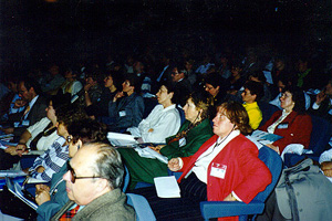 sal2.jpg (45056 bytes)